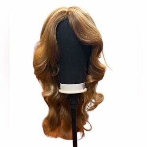 Vivica Fox lace part wig Melrose in color P2216